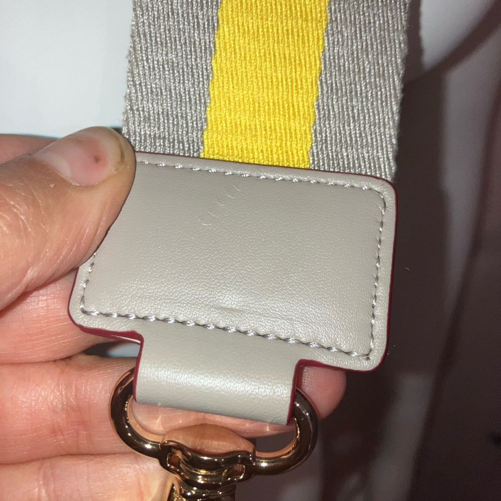 MZWALLACE Quilted Beige/gray Crossbody Bag with Yellow Accents - Picture 7 of 11